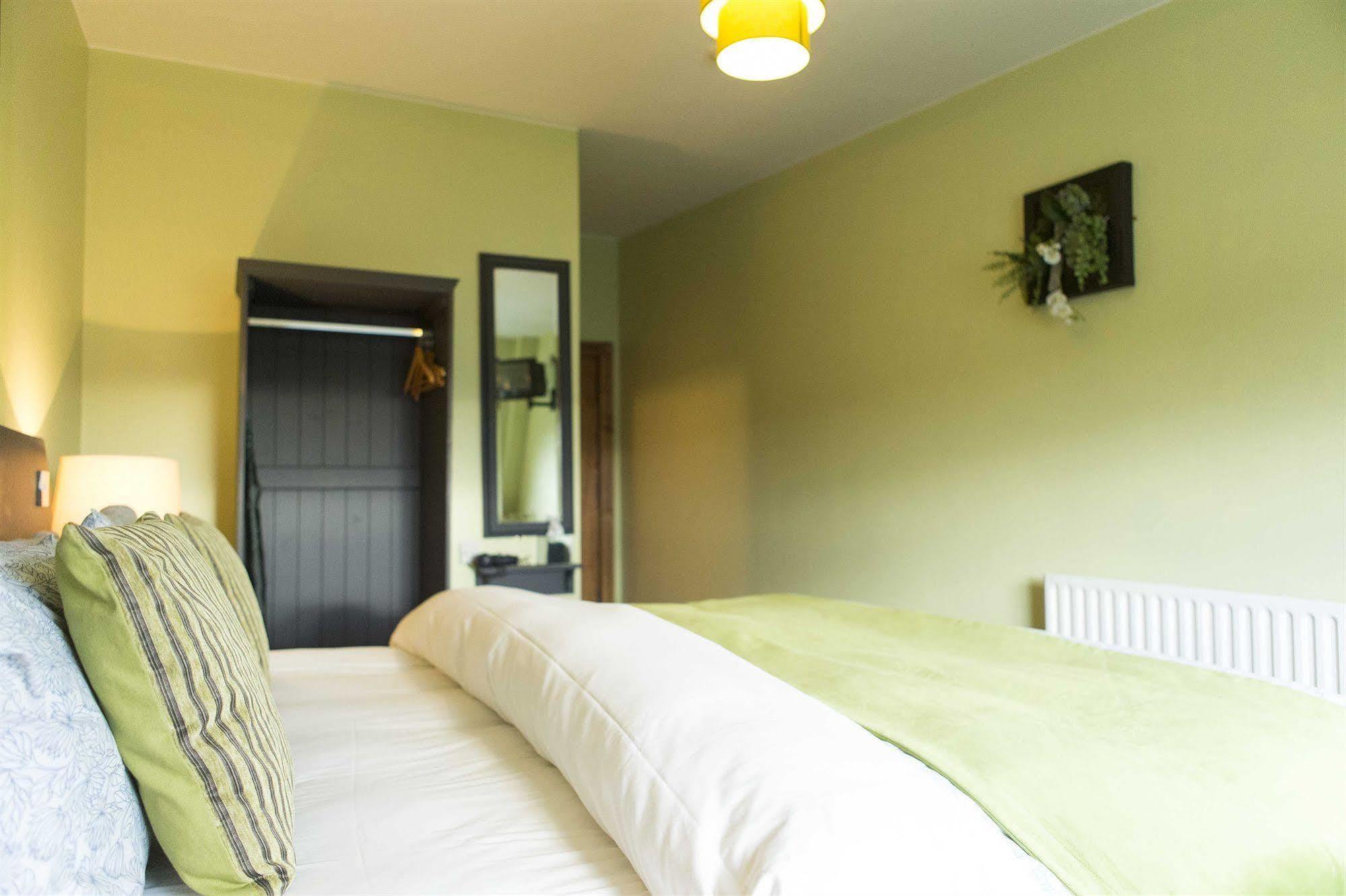 The Camden Street Hotel Dublin Exterior foto